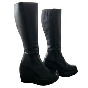 Aldo (Stoneridge) Black Leather Boots - Size 6